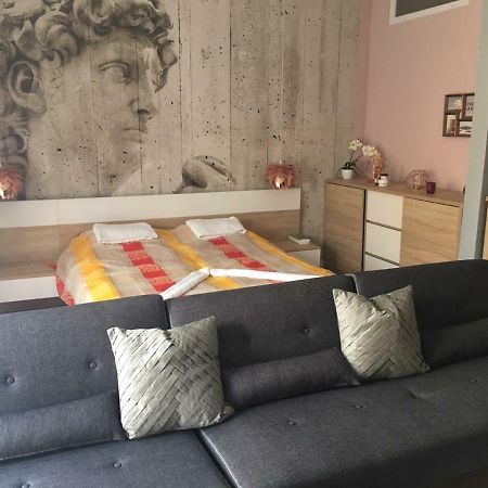 Hunyadi Apartman Szekszárd Exterior foto