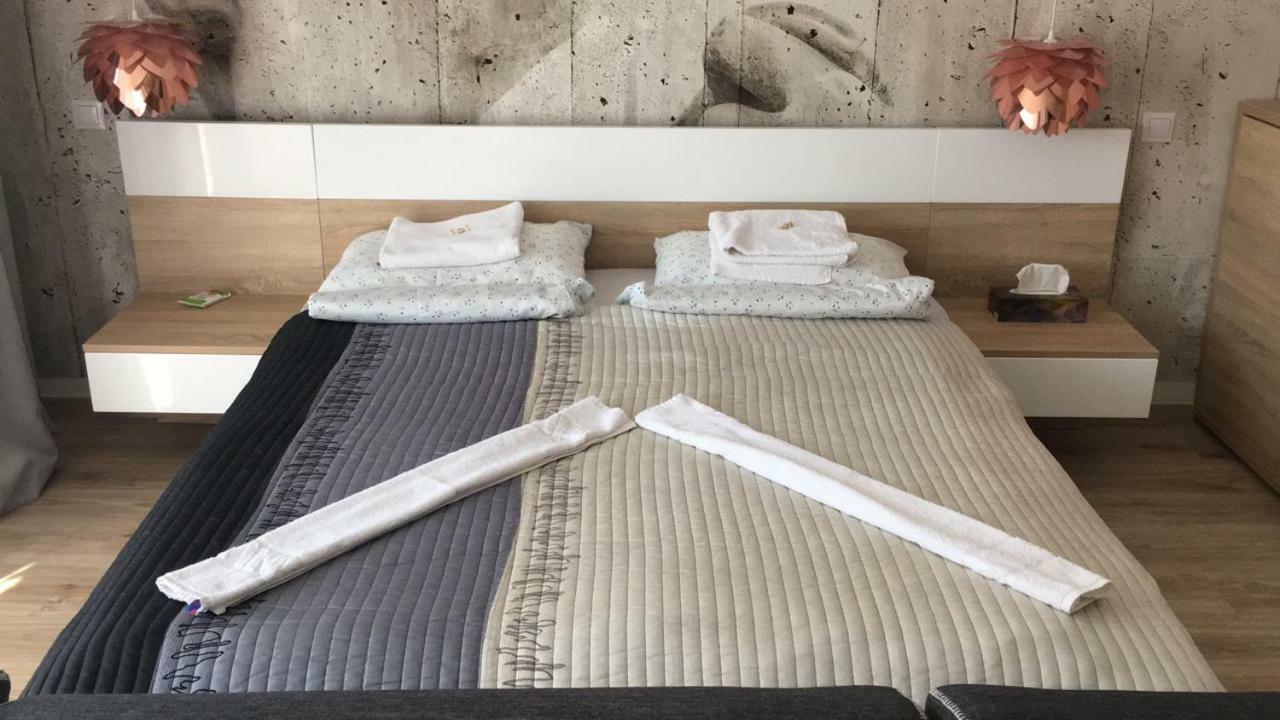 Hunyadi Apartman Szekszárd Exterior foto