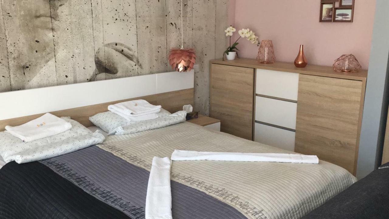 Hunyadi Apartman Szekszárd Exterior foto